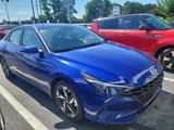 Used 2023 Hyundai Elantra SEL w/ Convenience Package image 2