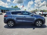 Used 2022 Kia Sportage LX image 4