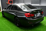 Used 2018 BMW 320i xDrive Sedan image 2