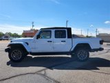 Used 2020 Jeep Gladiator Overland image 5