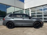 Used 2022 Volkswagen Tiguan SE R-Line image 4