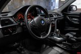 Used 2018 BMW 320i xDrive Sedan image 3