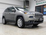 Used 2017 Jeep Cherokee Limited image 3