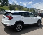 Used 2023 GMC Terrain SLT image 6