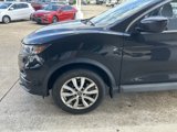 Used 2020 Nissan Rogue Sport S w/ Appearance Package image 2