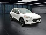 Certified 2022 Ford Escape SE w/ SE Sport Appearance Package image 2