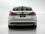 Used 2018 Ford Fusion SE image 4