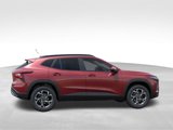 New 2025 Chevrolet Trax LT w/ LT Convenience Package image 5