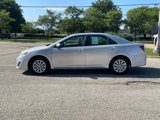 Used 2013 Toyota Camry LE image 2