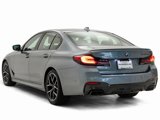 Used 2021 BMW M550i xDrive w/ Executive Package image 3