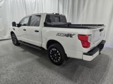 Used 2017 Nissan Titan SV image 6