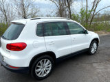 Used 2012 Volkswagen Tiguan SE image 5