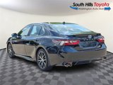 Used 2022 Toyota Camry SE image 4