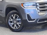 Used 2022 GMC Acadia SLE w/ Driver Convenience Package image 3