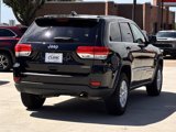 Used 2018 Jeep Grand Cherokee Laredo image 4