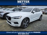 Used 2020 Volvo XC60 T6 Momentum w/ Protection Package image 3