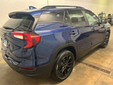Used 2022 GMC Terrain SLE w/ Driver Convenience Package image 2