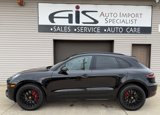 Used 2018 Porsche Macan Turbo w/ Premium Package Plus image 3