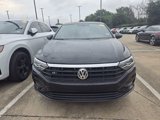 Used 2019 Volkswagen Jetta R-Line w/ R-Line Cold Weather Package image 3