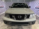 Used 2016 Nissan Frontier SV image 4