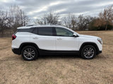 Used 2024 GMC Terrain SLT image 4