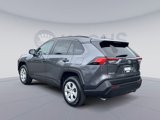 Used 2021 Toyota RAV4 LE image 4