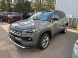 Used 2022 Jeep Compass Limited image 3