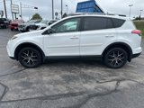 Used 2018 Toyota RAV4 SE image 6
