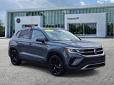 Used 2022 Volkswagen Taos SEL w/ Panoramic Sunroof Package image 3