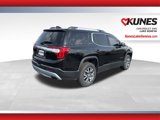 Used 2023 GMC Acadia SLT image 4