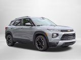 Used 2023 Chevrolet TrailBlazer LT image 2
