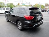 Used 2019 Nissan Pathfinder SL image 3