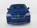 Used 2019 Dodge Grand Caravan SE w/ UConnect Hands-Free Group image 2