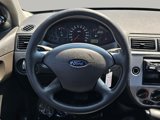 Used 2006 Ford Focus ZX5 Hatchback image 5