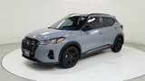Used 2023 Nissan Kicks SR image 3
