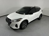 Used 2021 Nissan Kicks SV image 2