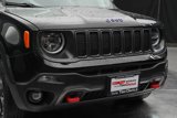 Used 2019 Jeep Renegade Trailhawk image 3