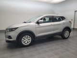 Used 2020 Nissan Rogue Sport S image 2