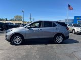 Used 2023 Chevrolet Equinox LT image 2