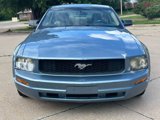 Used 2005 Ford Mustang Coupe image 2