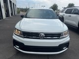 Used 2021 Volkswagen Tiguan SE R-Line image 2