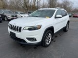 Used 2019 Jeep Cherokee Latitude Plus w/ Comfort/Convenience Group image 3