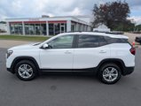 Used 2023 GMC Terrain SLE w/ Driver Convenience Package image 2