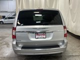 Used 2012 Chrysler Town & Country Touring-L w/ Entertainment Group #2 image 4