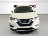 Used 2019 Nissan Rogue SV image 2