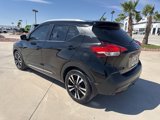 Used 2018 Nissan Kicks SR image 3