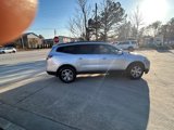 Used 2015 Chevrolet Traverse LT image 2