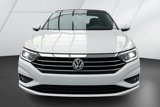 Used 2021 Volkswagen Jetta SEL Premium image 2