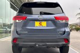 Used 2017 Toyota Highlander SE image 4