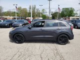 Used 2018 Kia Niro EX w/ EX Touring Graphite Edition image 4